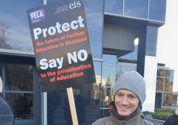 Campaign Update 23 April | EIS